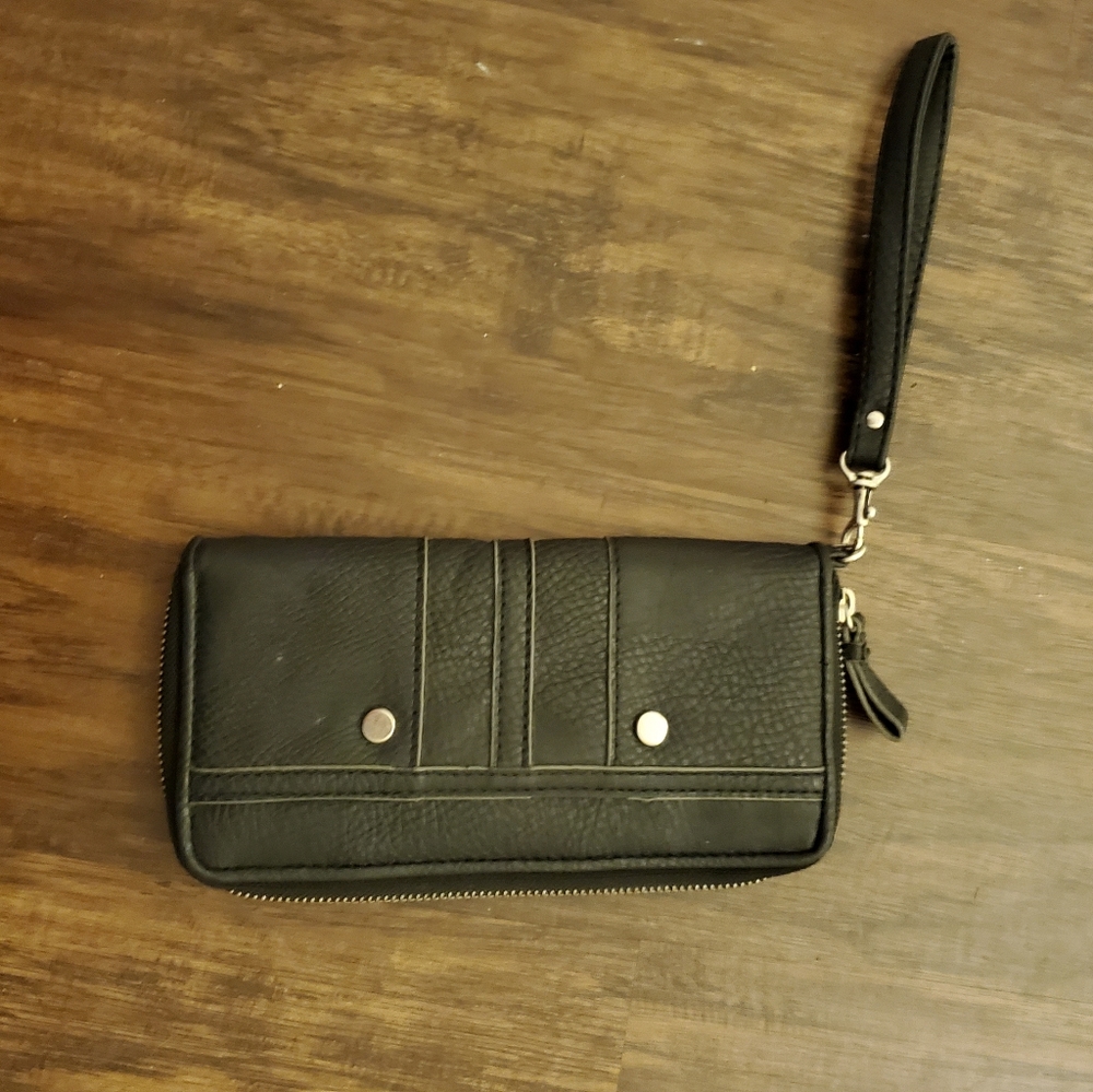 Black Wristlet